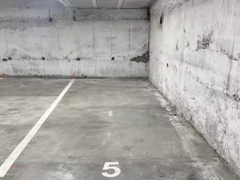 Parking, 8 m²