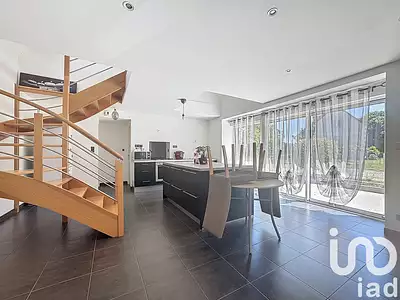 Maison, 132 m²