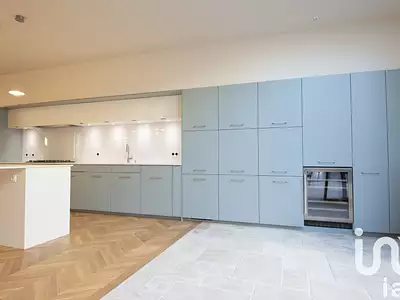 Maison, 334 m²