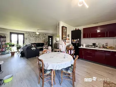 Maison, 89 m²