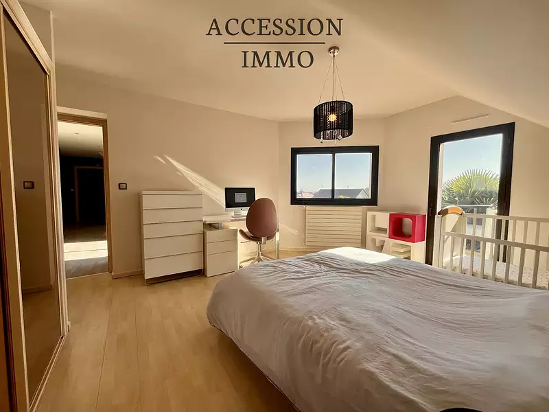 Maison, 195 m²