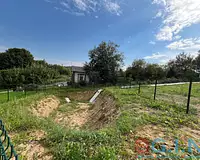 Terrain, 608 m²