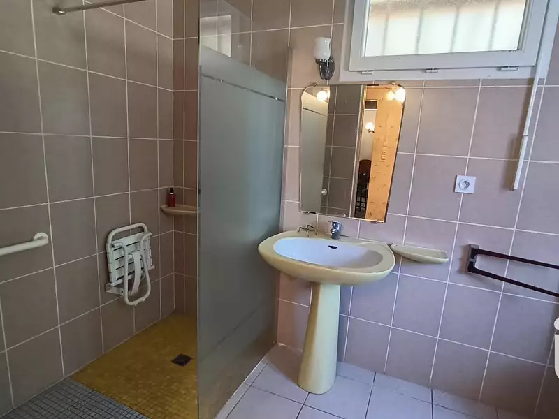 Maison, 180 m²