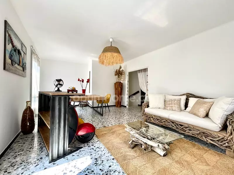 Maison, 147 m²