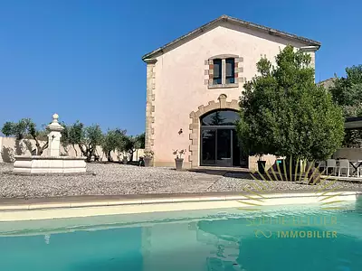 Maison, 185 m²