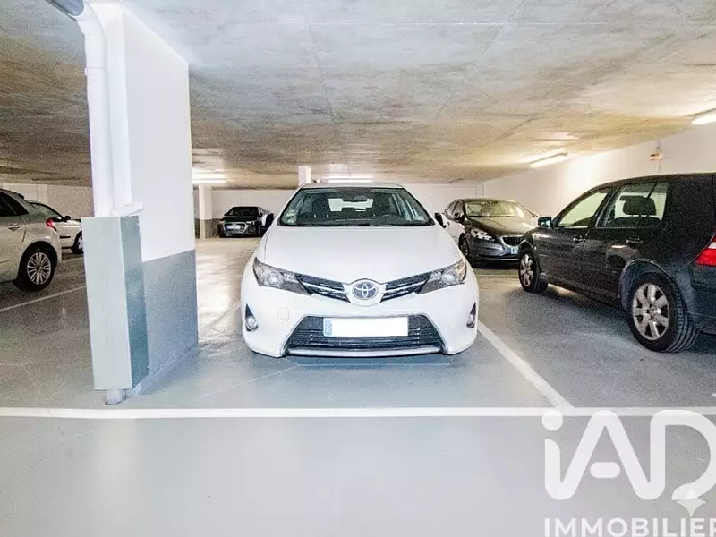 Parking, 12 m²