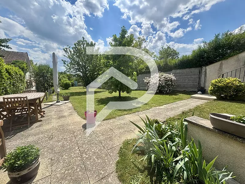 Maison, 87 m²