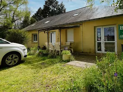 Terrain, 96 738 m²