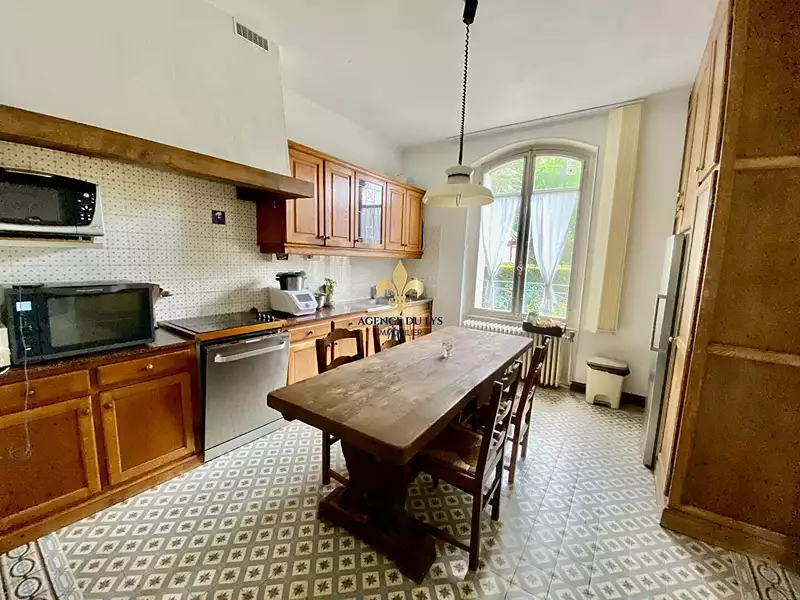 Maison, 239,6 m²