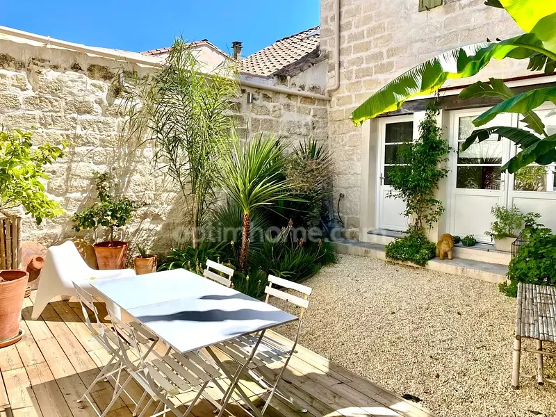 Maison, 185 m²