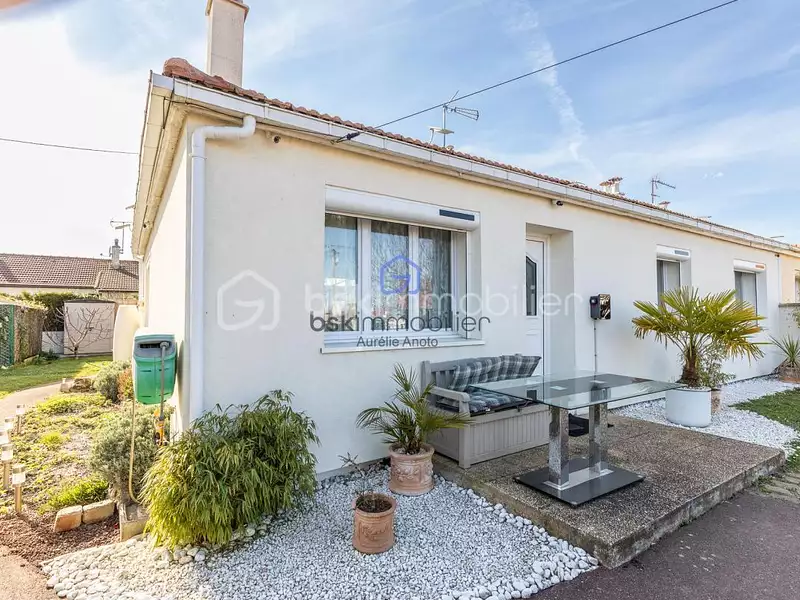 Maison, 89 m²