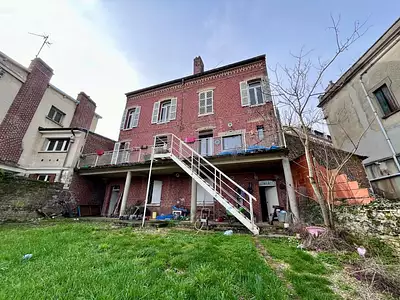 Maison, 240 m²