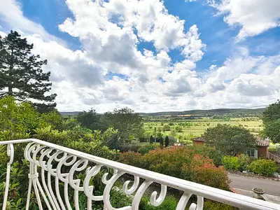 Maison, 283 m²