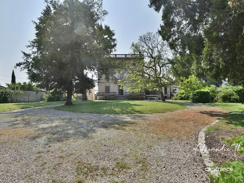 Maison, 361 m²