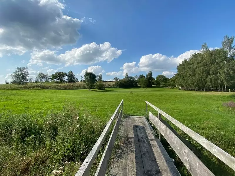 Terrain, 650 m²