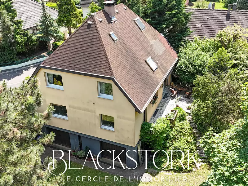 Maison, 220 m²