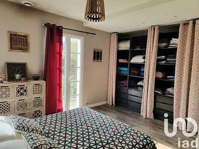 Maison, 329 m²