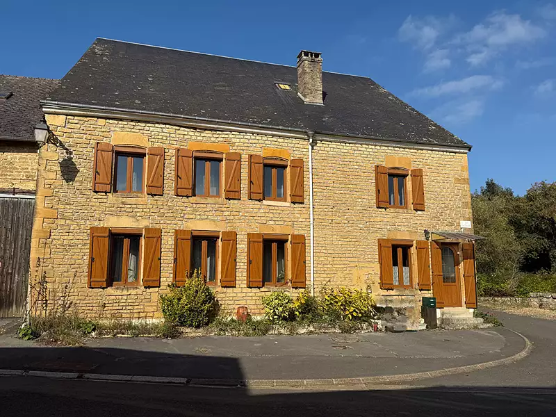 Maison, 210 m²