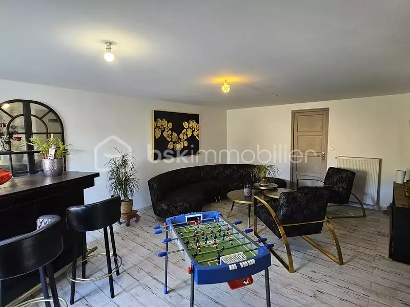 Maison, 200 m²