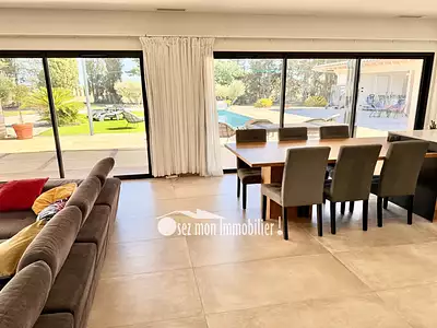 Maison, 174 m²