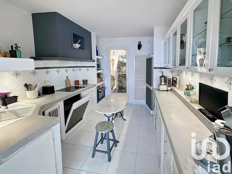 Maison, 215 m²