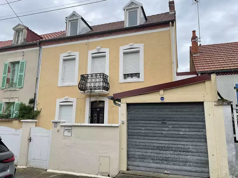 Maison, 123 m²