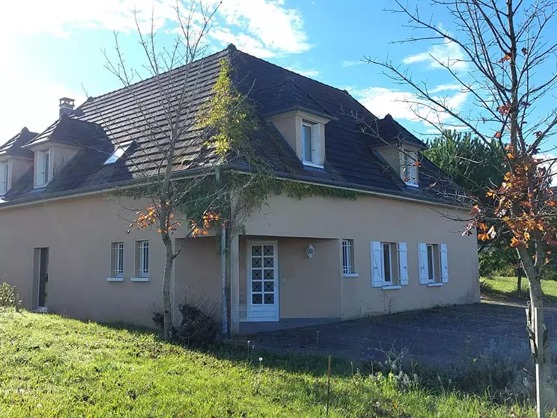 Maison, 210 m²