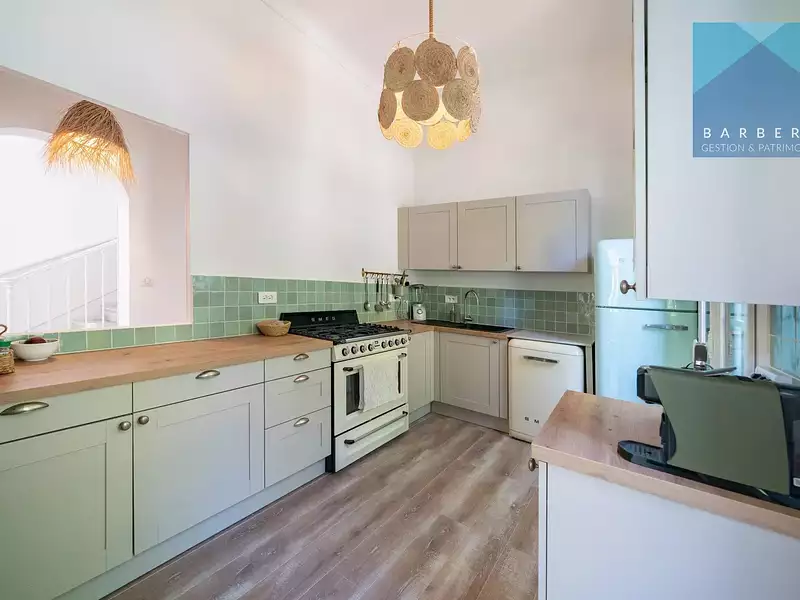 Maison, 217 m²
