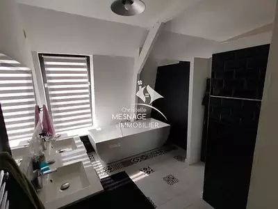 Appartement, 168,12 m²