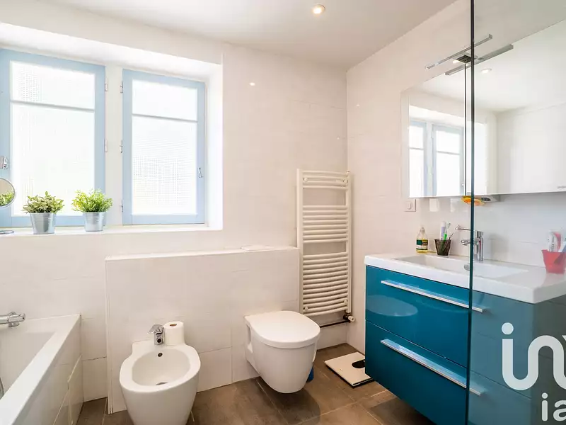 Maison, 236 m²
