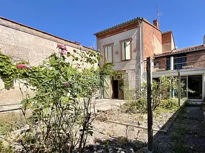 Maison, 330 m²