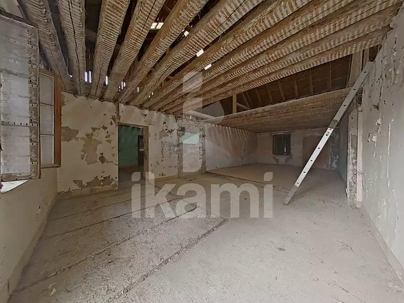 Maison, 304,33 m²