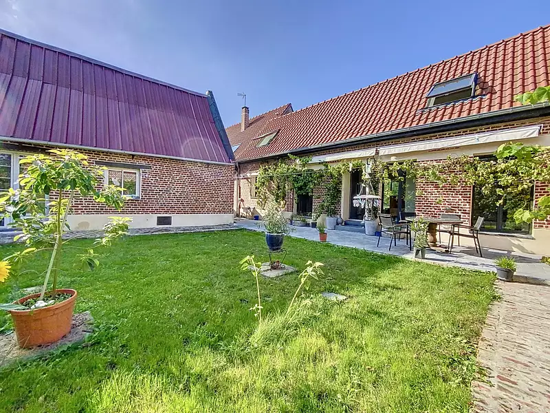 Maison, 210 m²