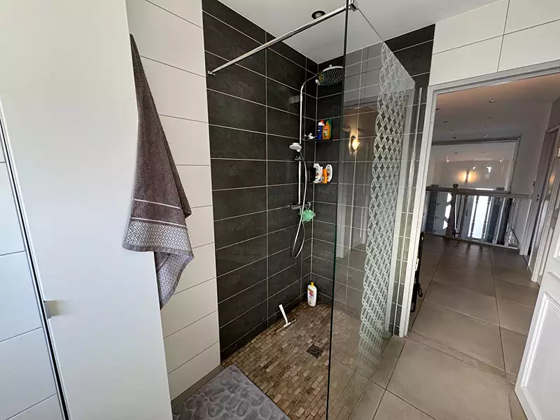 Maison, 170 m²