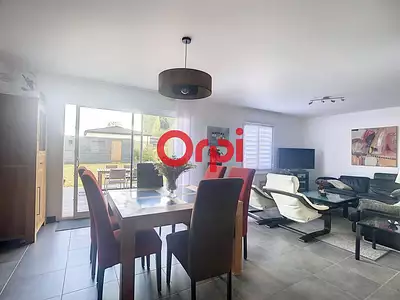 Maison, 104 m²