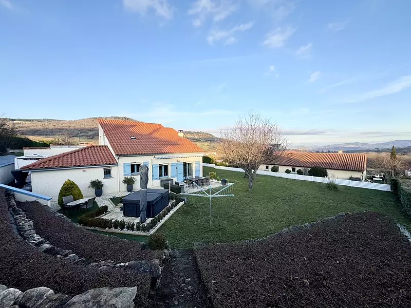 Maison, 148 m²