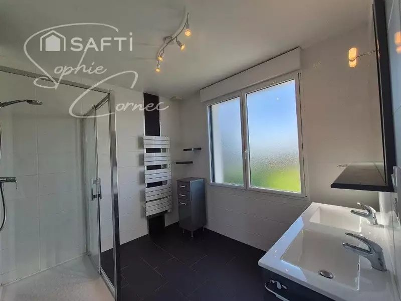Maison, 113 m²