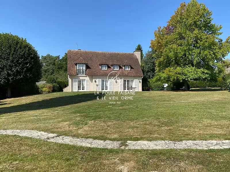 Maison, 217 m²