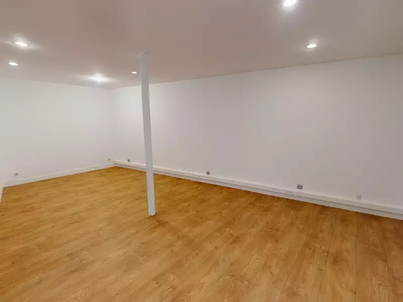 Divers, 65 m²