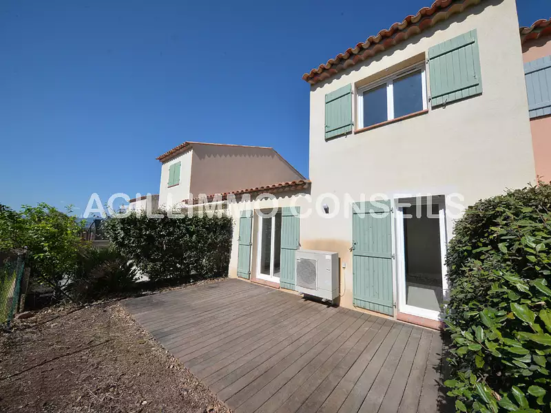 Maison, 112 m²