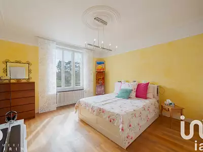Maison, 222 m²
