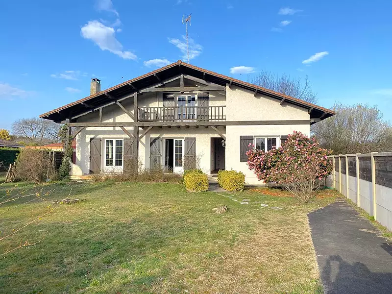 Maison, 165 m²