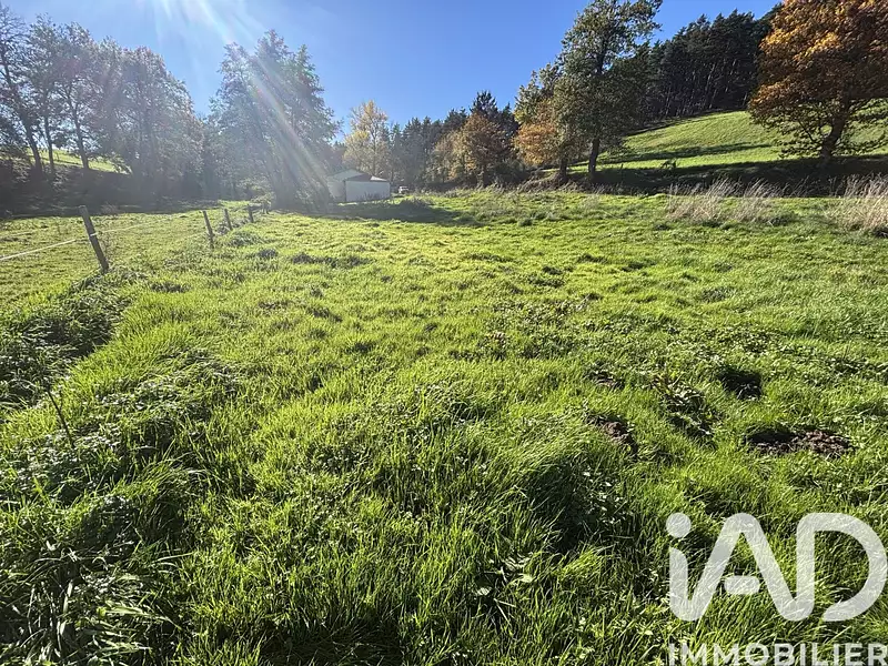 Terrain, 1 097 m²