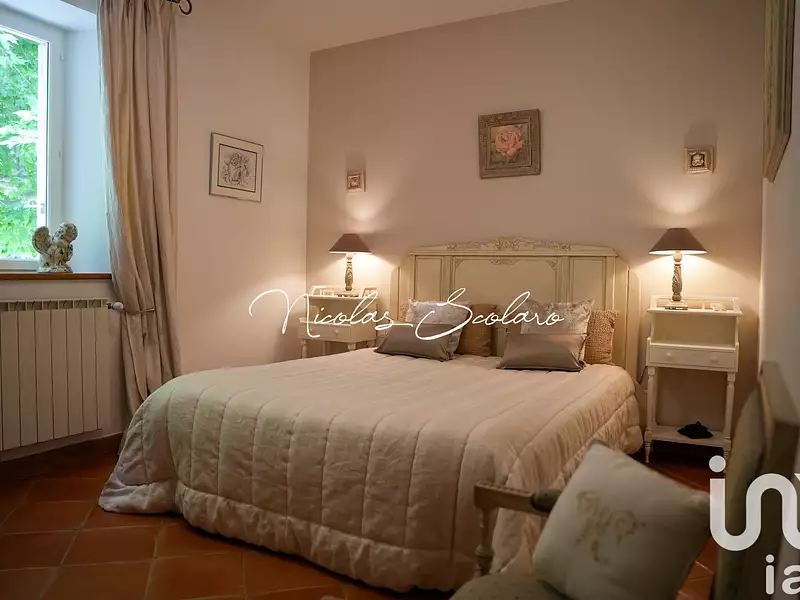 Maison, 310 m²