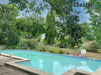 Maison, 325 m²