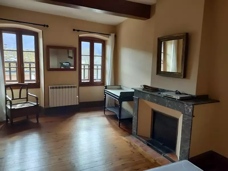 Maison, 240 m²