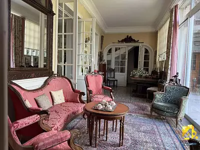 Maison, 357,7 m²