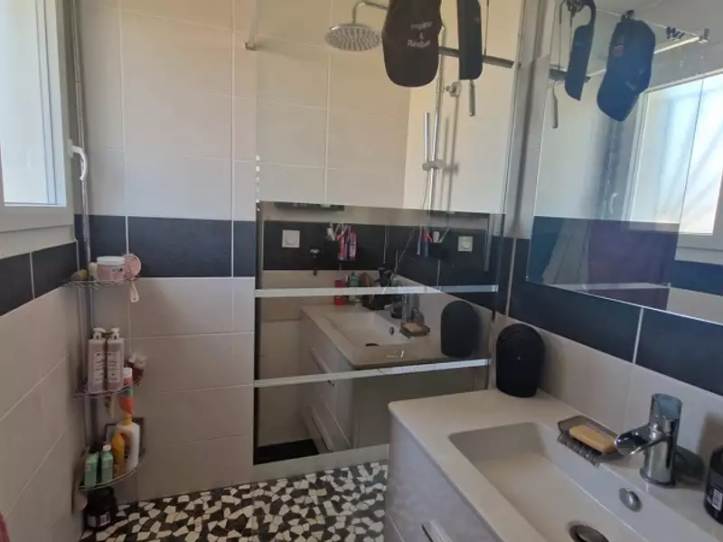 Maison, 124 m²