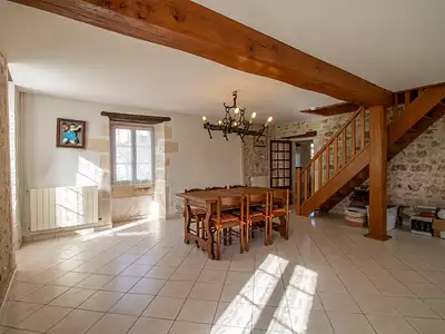 Maison, 220 m²