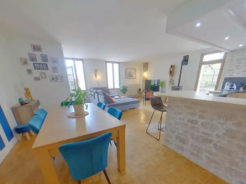 Maison, 193 m²